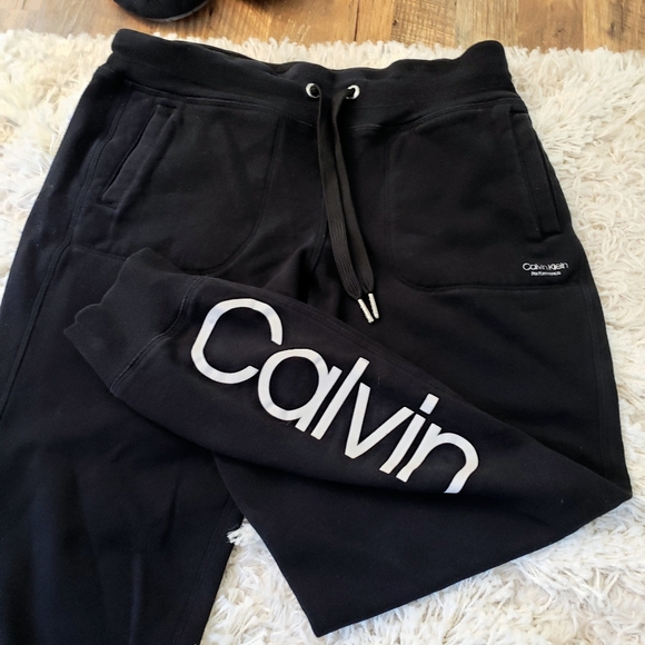 Calvin Klein Pants - Calvin Klein Performance Joggers